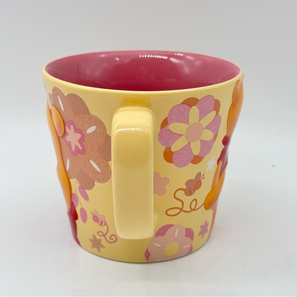 Disney Store Winnie the Pooh Vintage 3D Ceramic Mug - Picture 2 of 6